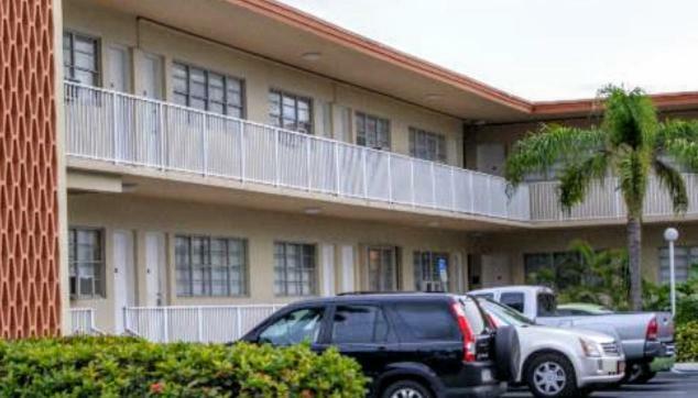 Hallandale Studio With Pool Apartamento Hallandale Beach Exterior foto